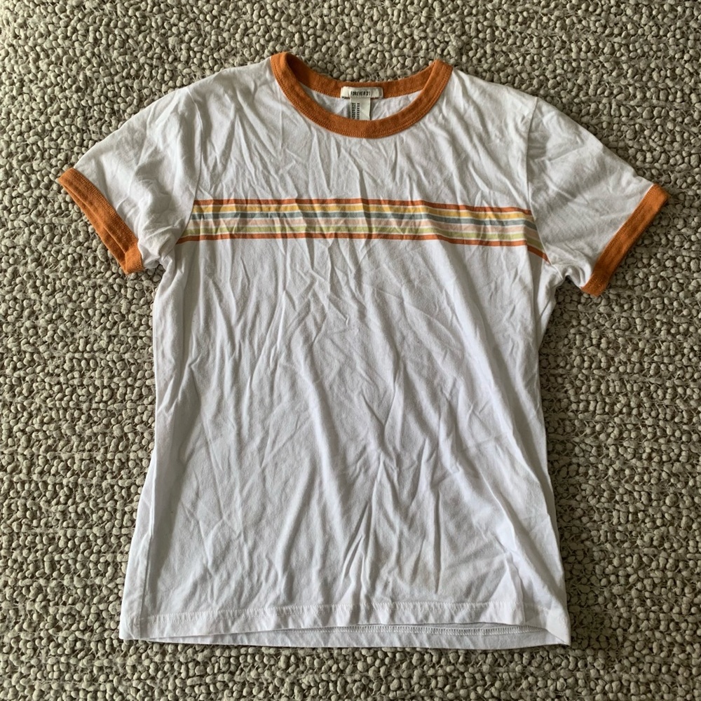 Forever 21 T-Shirt